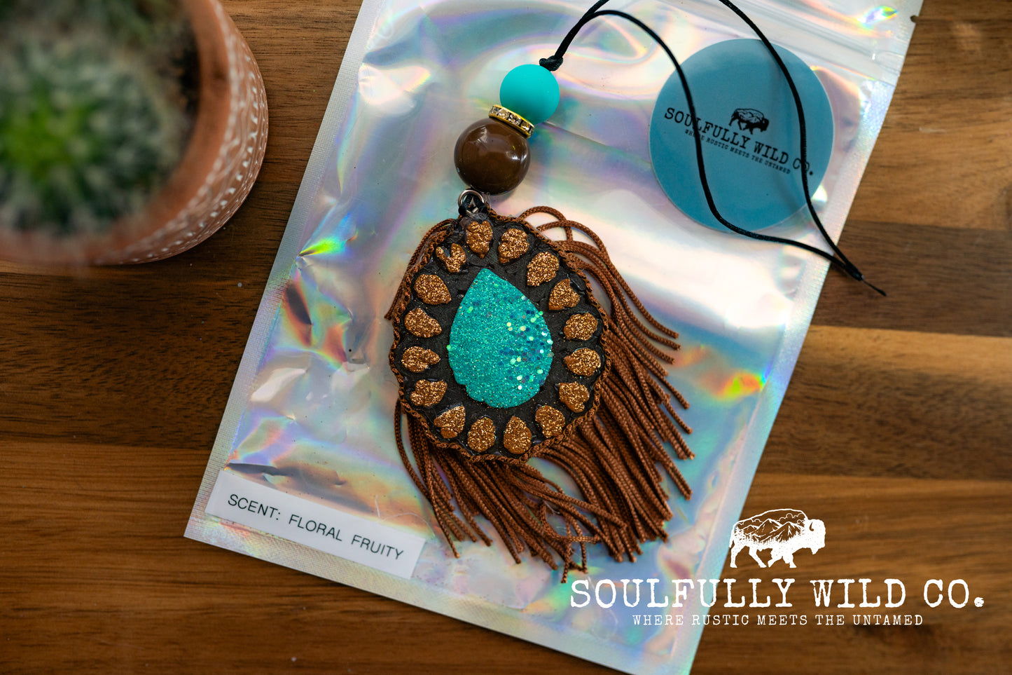 Soulful Air Freshener: Mini Tear Shape Concho (Scent: Floral Fruity)