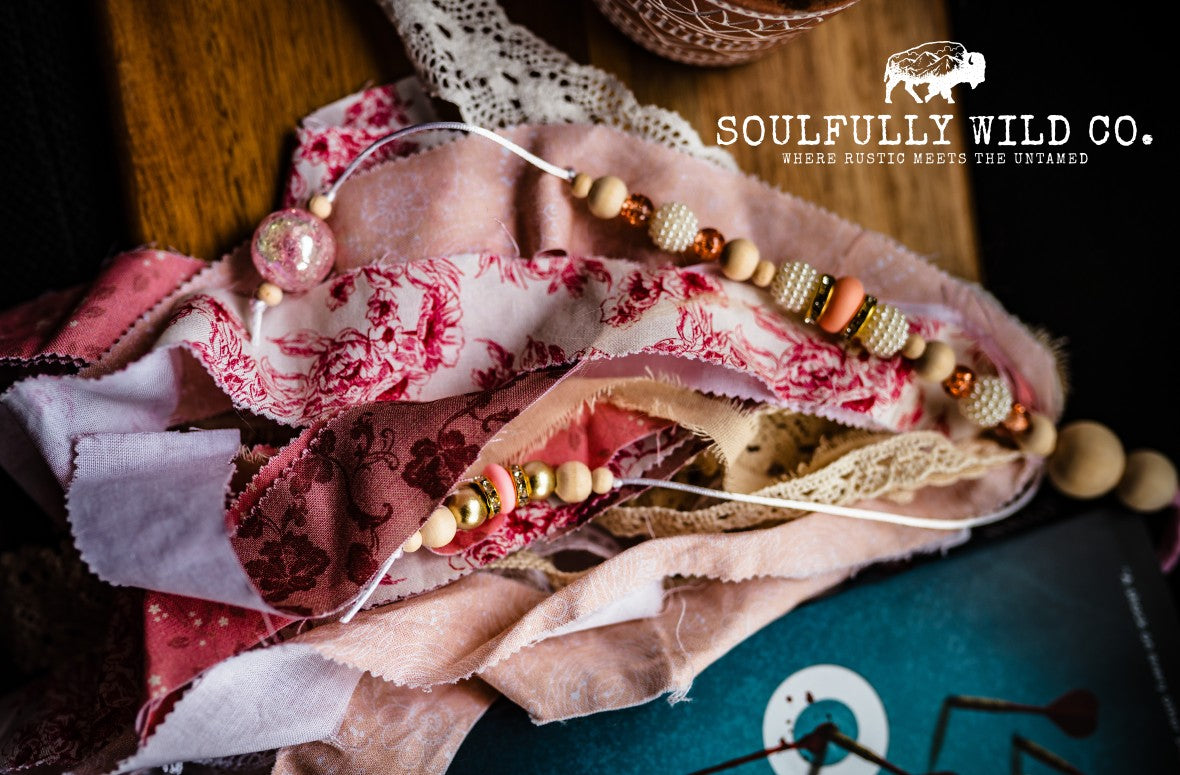 Soulful Bookmark Tassel - Antique Pink and Lace