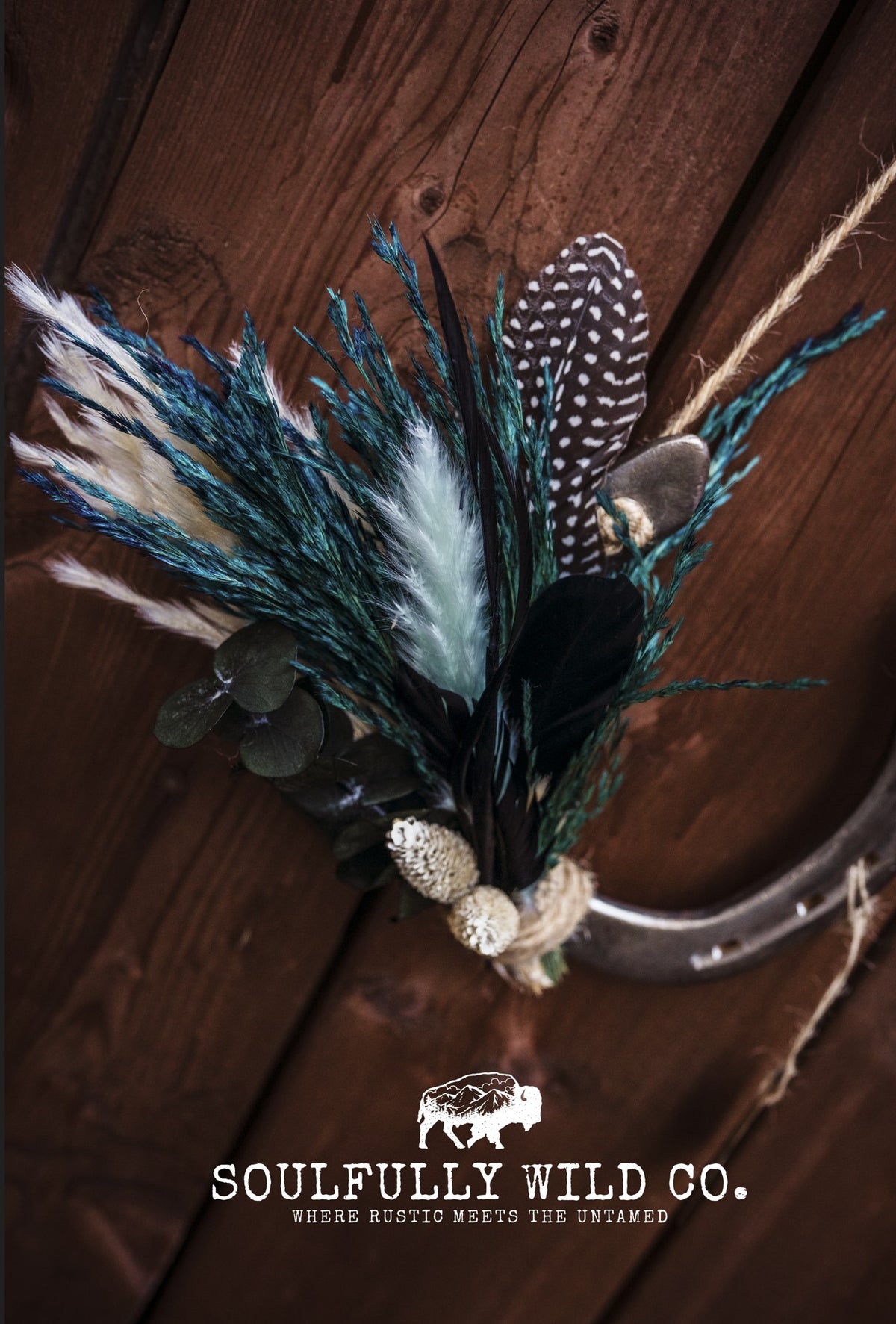 Horseshoe Floral "Buckin' Bloom"
