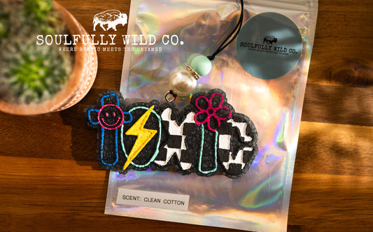 Soulful Air Freshener: "Toxic" (Scent: Clean Cotton)