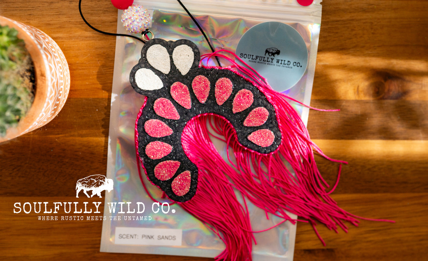 Soulful Air Freshener: Concho (Scent: Pink Sands)