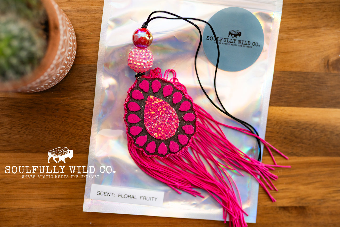 Soulful Air Freshener: Mini Tear Shape Concho (Scent: Floral Fruity)
