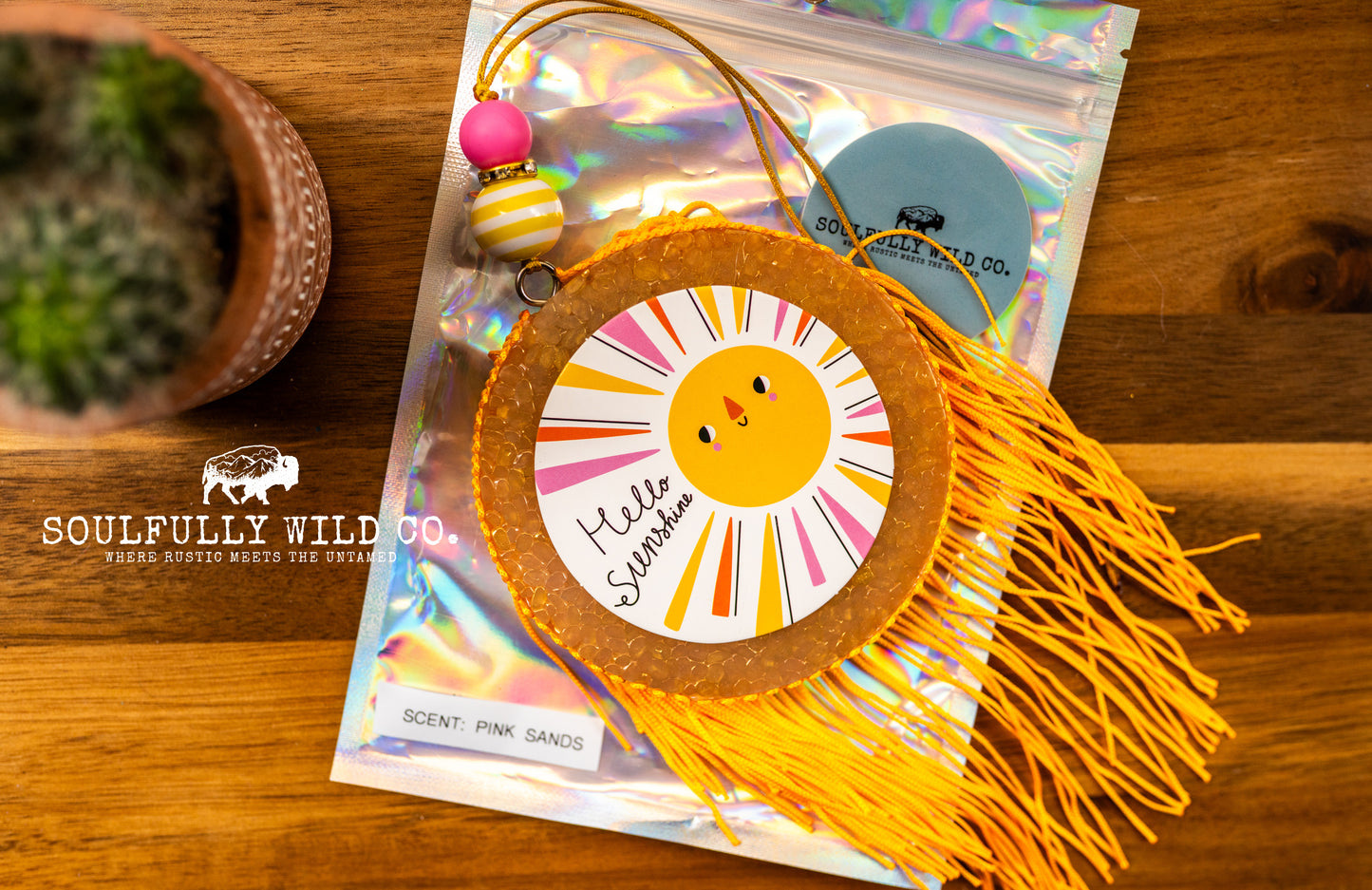 Soulful Air Freshener: Circle "Hello Sunshine" (Scent: Pink Sands)