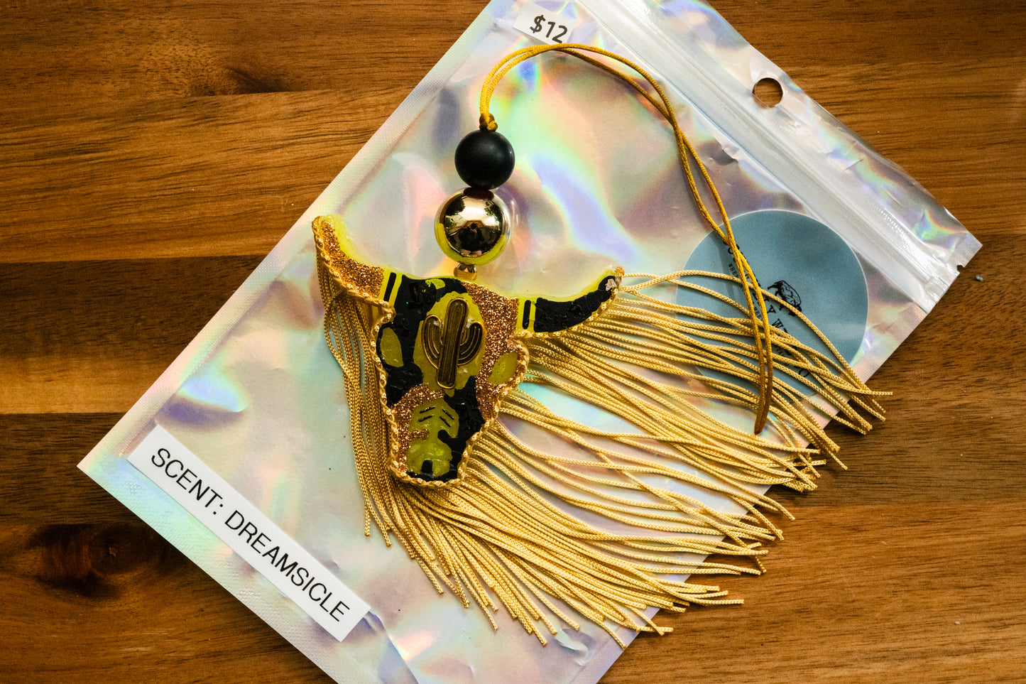 Soulful Air Freshener: Mini Bullhead - Black & Gold (Scent: Dreamsicle)