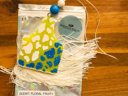 Soulful Air Freshener: Ear Tag Cow Print - Blue & White /Yellow (Scent: Floral Fruity)