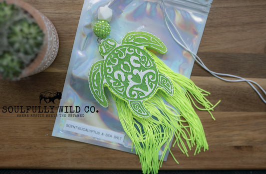 Green and White Turtle Freshie