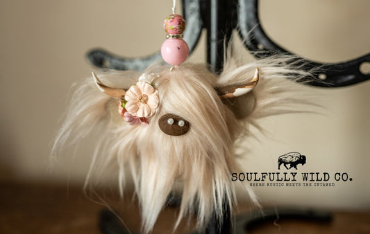 Travel Moo - Light Blonde, Pink Flowers