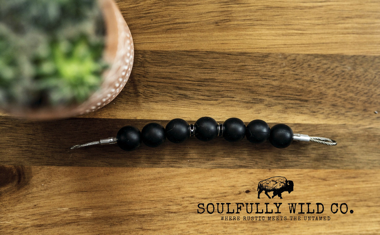 Soulful Equine Curb Strap - Black and Crystal Spacers