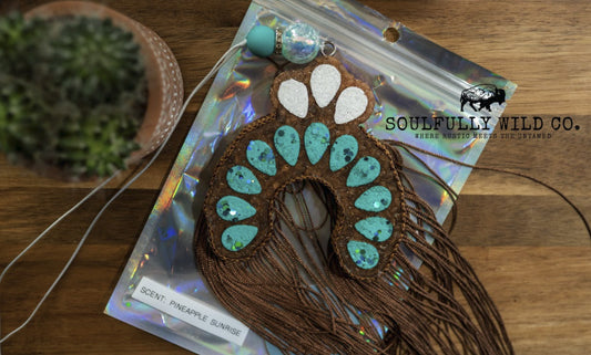Soulful Air Freshener: Concho Horseshoe with Turquoise & White