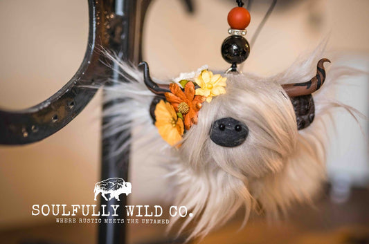 Travel Moo : TM25751 - Platinum Blonde (Silver) with Yellow & Orange Tones