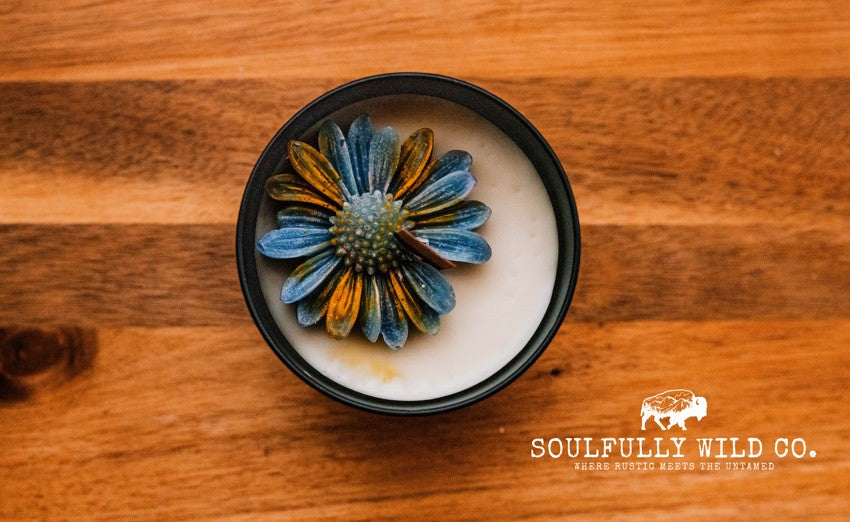 Soulful Handcrafted Soy Candles - Blue & Yellow (Scent: Range Rider)