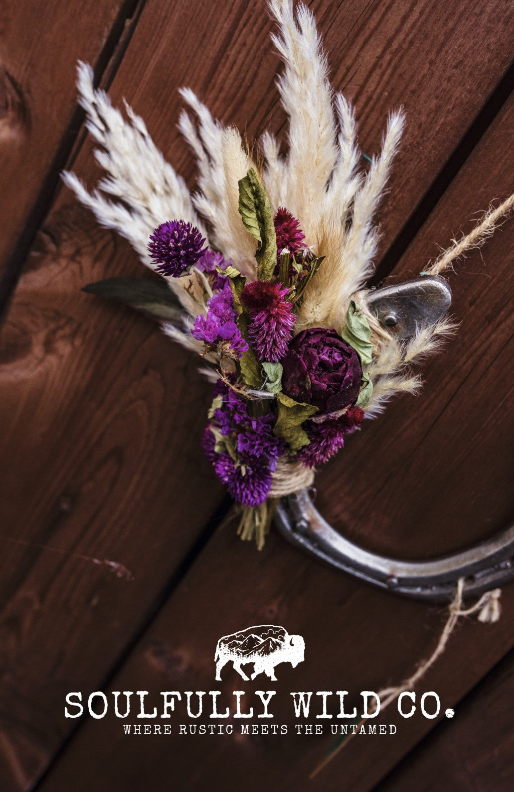 Horseshoe Floral "Saddle & Sage"