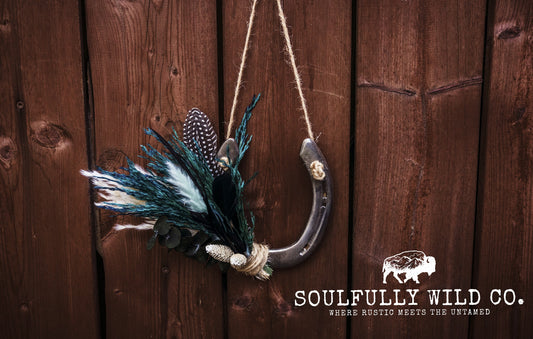 Horseshoe Floral "Buckin' Bloom"