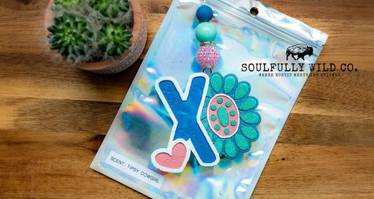 XO Freshie (Dark Turquoise/Pink/Light Turquoise)