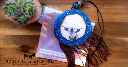 Longhorn Burnt Edges Blue Circle Freshie